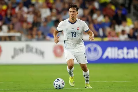 جاشاري يضغط على كلوب بروج من أجل الانتقال إلى ميلان